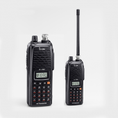 ICOM IC V82 144MHZ VHF FM HANDHELD TRANSCEIVER