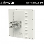 MikroTik RB911G-5HPacD-QRT Dual-Pol Integrated Antenna 